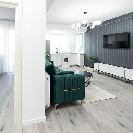 Apartament Markos Suceava Bagian luar foto
