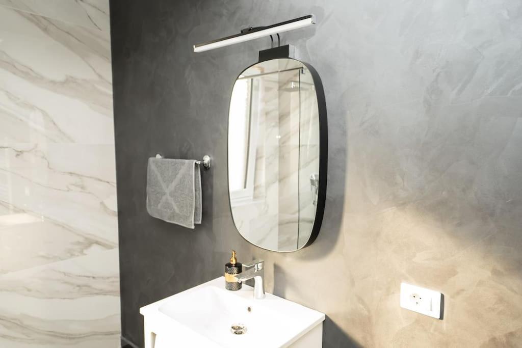 Apartament Markos Suceava Bagian luar foto